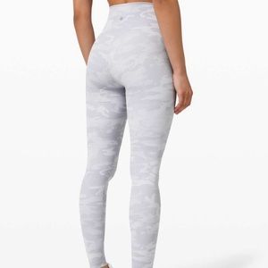 Lululemon Wunder Under High-Rise Tight Luxtreme
Incognito Camo